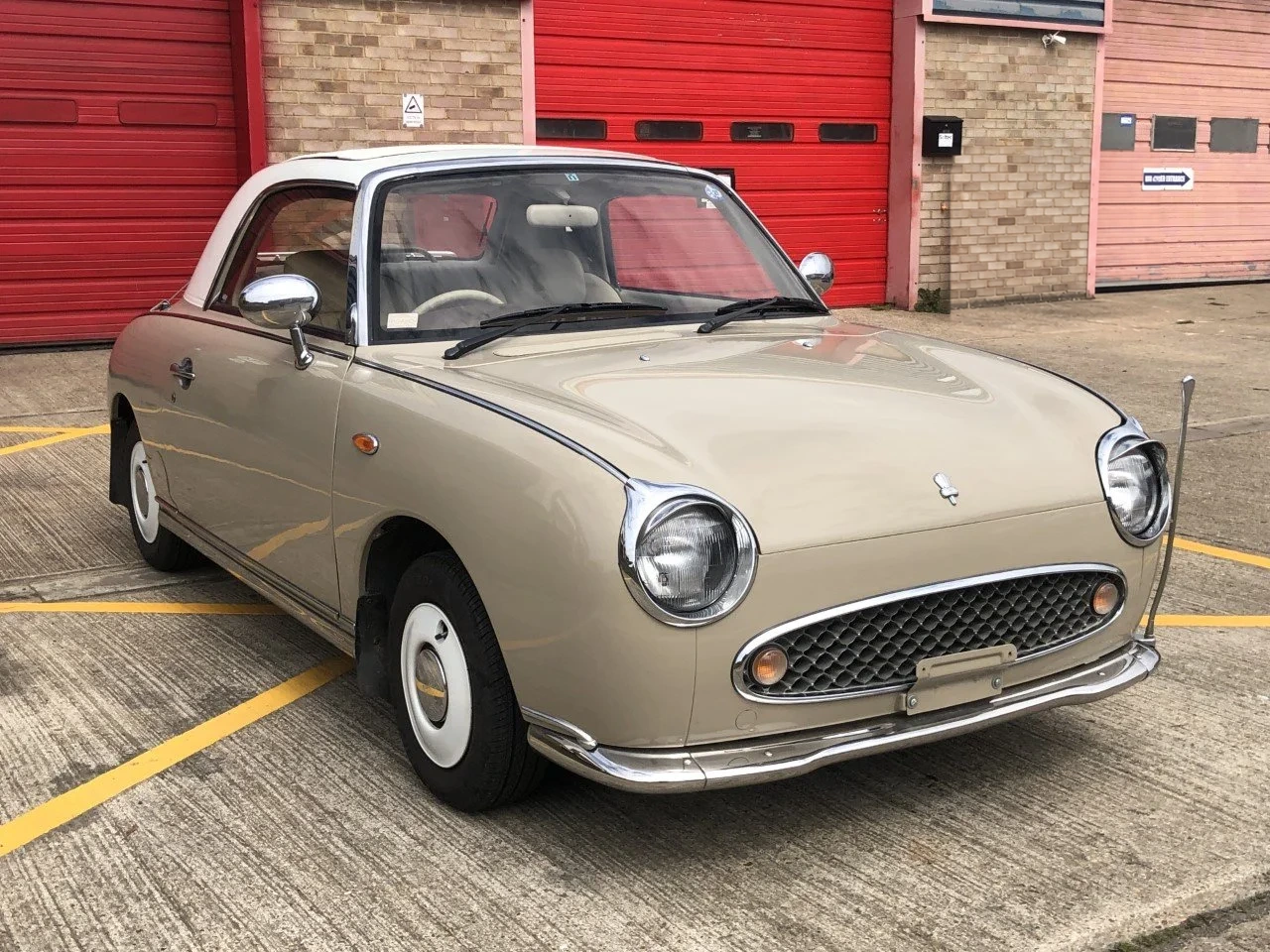 Topaz Mist Nissan Figaro – 52,000 miles