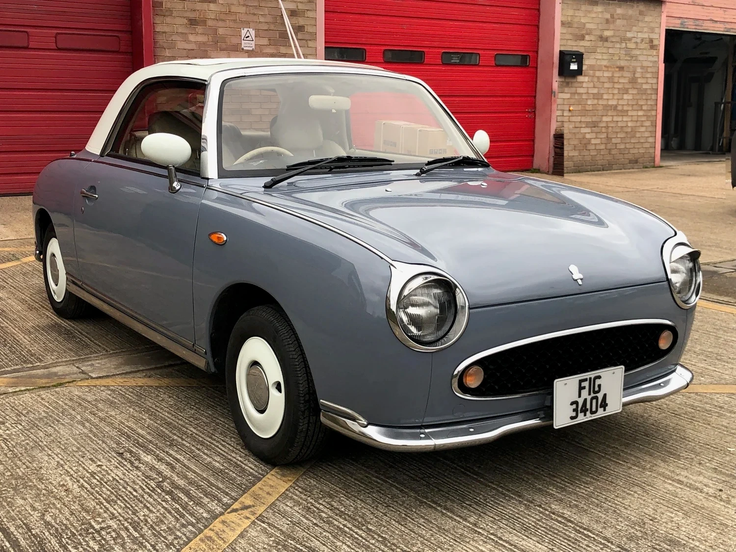 Lapis Grey Nissan Figaro – 85,000 miles